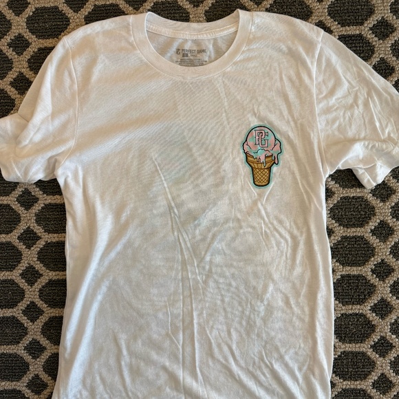 Perfect Game t-shirt Size S - Picture 1 of 3